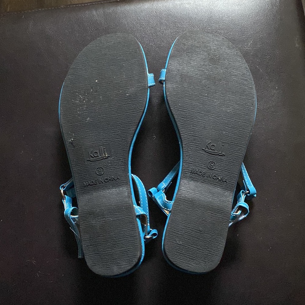 Shoes - Picture 3 of 3